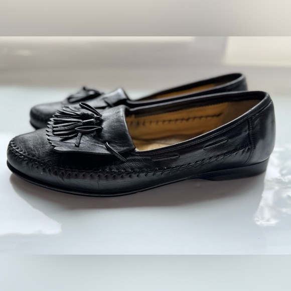 Santoni Mens Tassel Loafers 9 Black Italian Leather Business Luxury Old Money Santoni Made in Italy Black Leather Tassel Loafers – Men main image 2